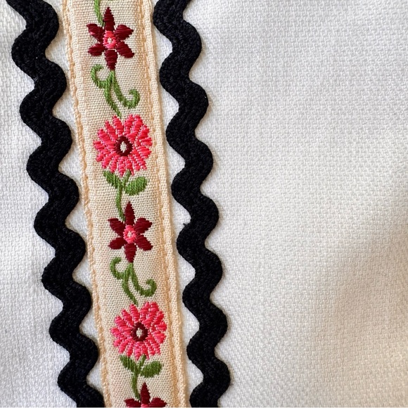 Miu Miu White Denim Mini Skirt With Floral Trim size 40 - Picture 9 of 14